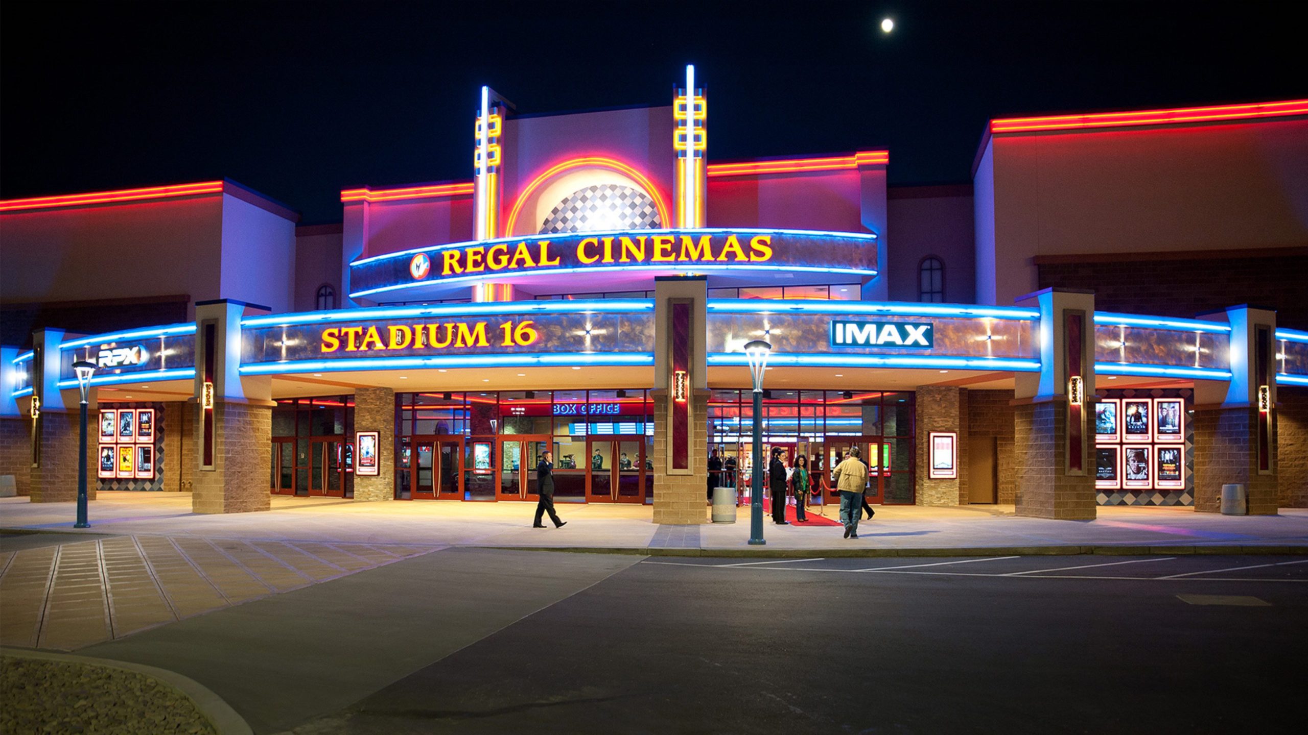 Regal Crown Club — image 3